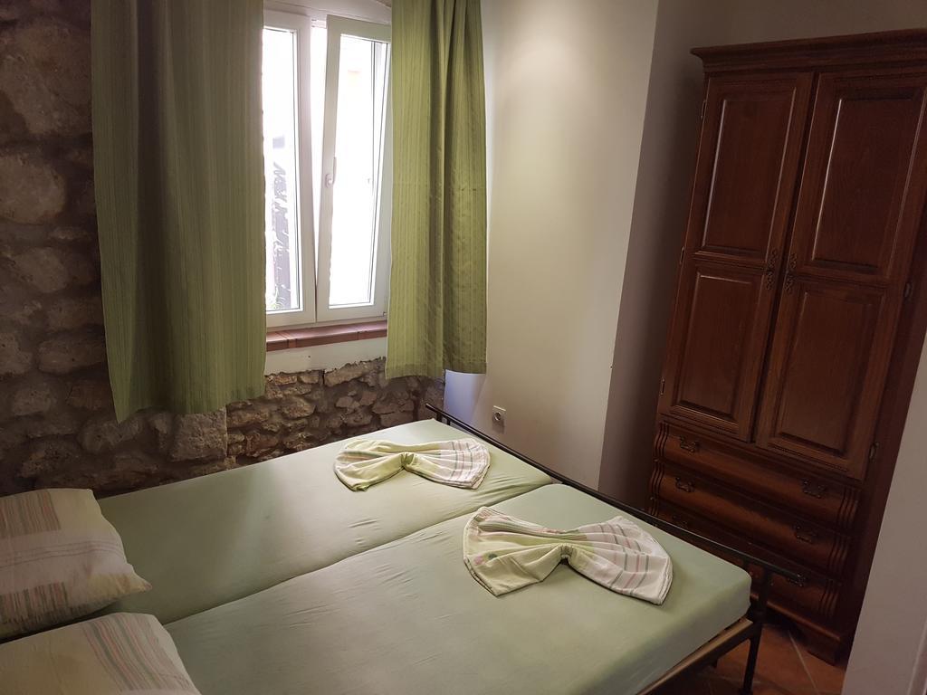 Apartments Mirela Gradac  Exteriér fotografie
